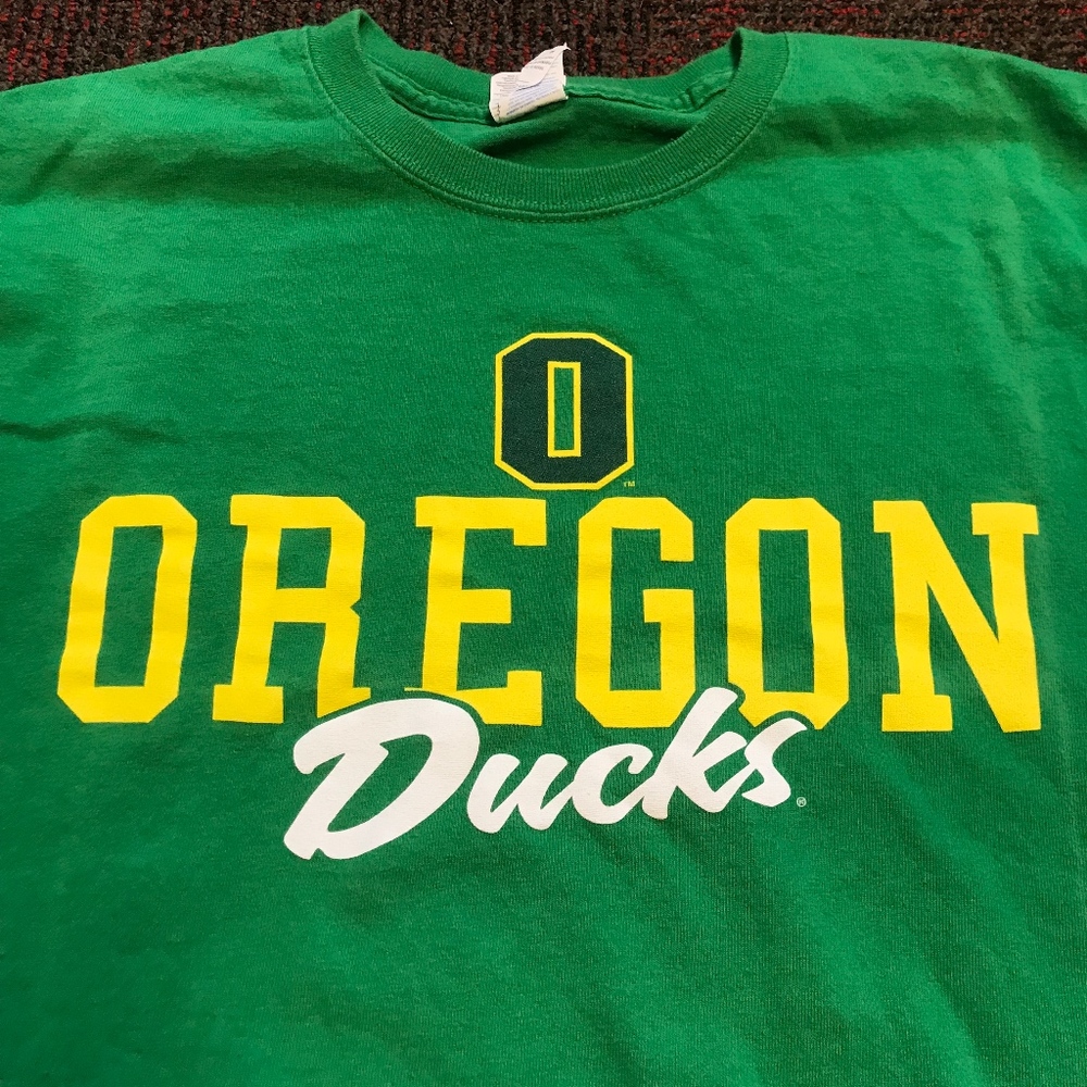 Oregon Ducks T